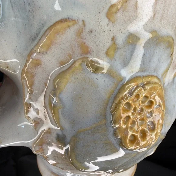 Handcrafted Floral Ceramic Mug - Picture 6 of 6